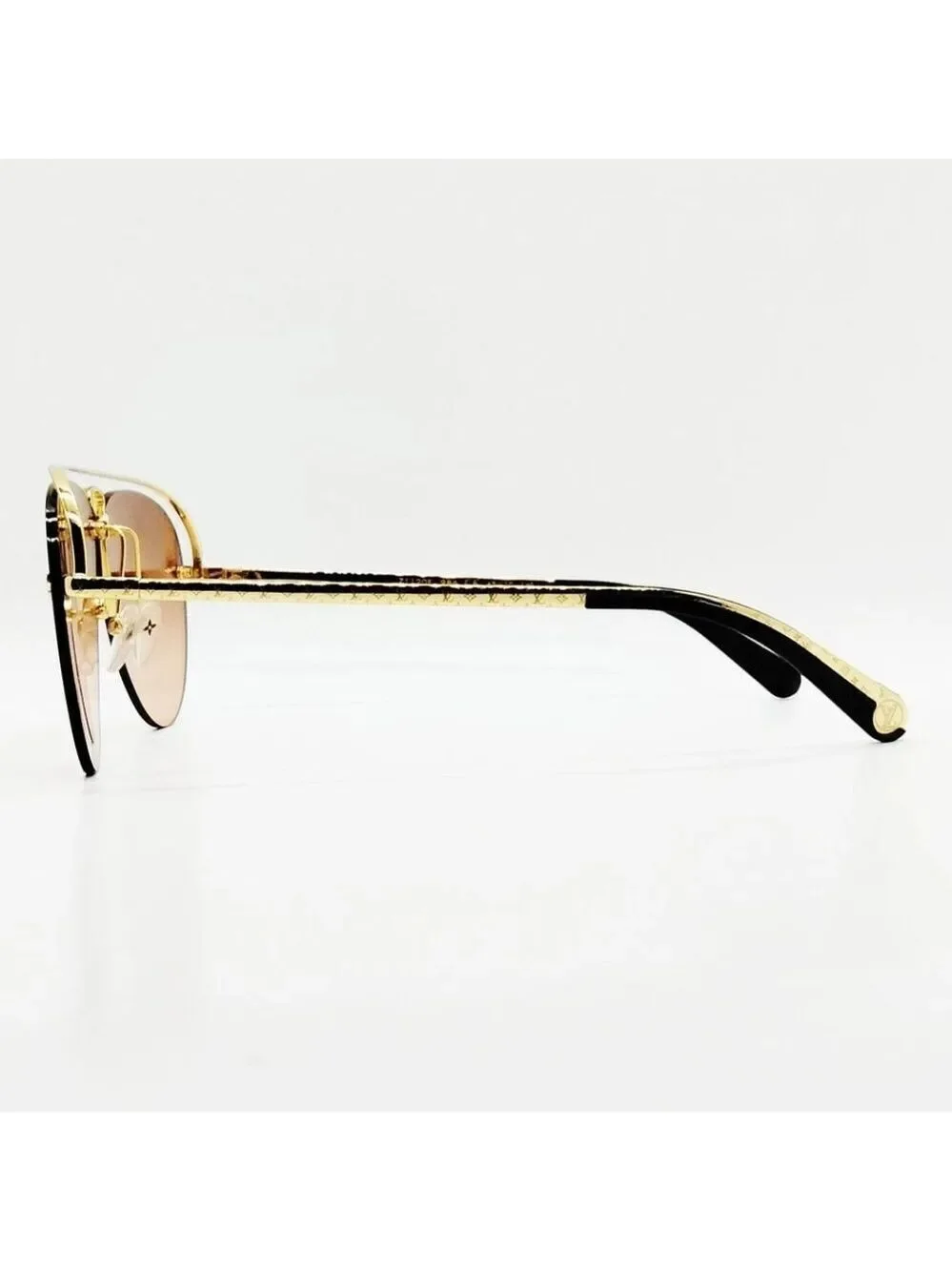 Louis Vuitton Sunglasses Z1120E Men's Gold 3960712 490-050425